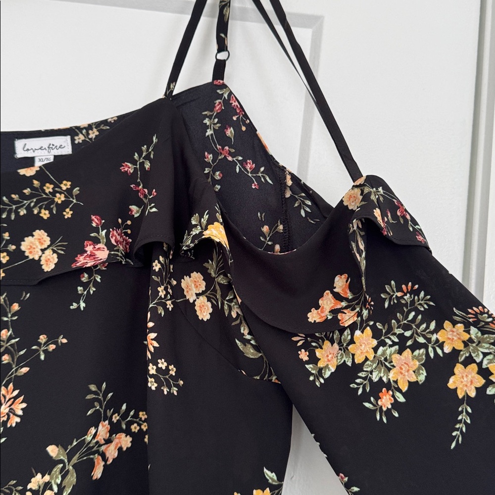 Floral Off-Shoulder Ruffle Women's Top - Picture 4 of 4